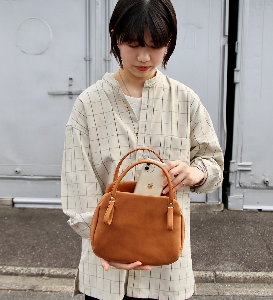 CAB59969-9DD0-4D18-861A-0383B5DFB0EC