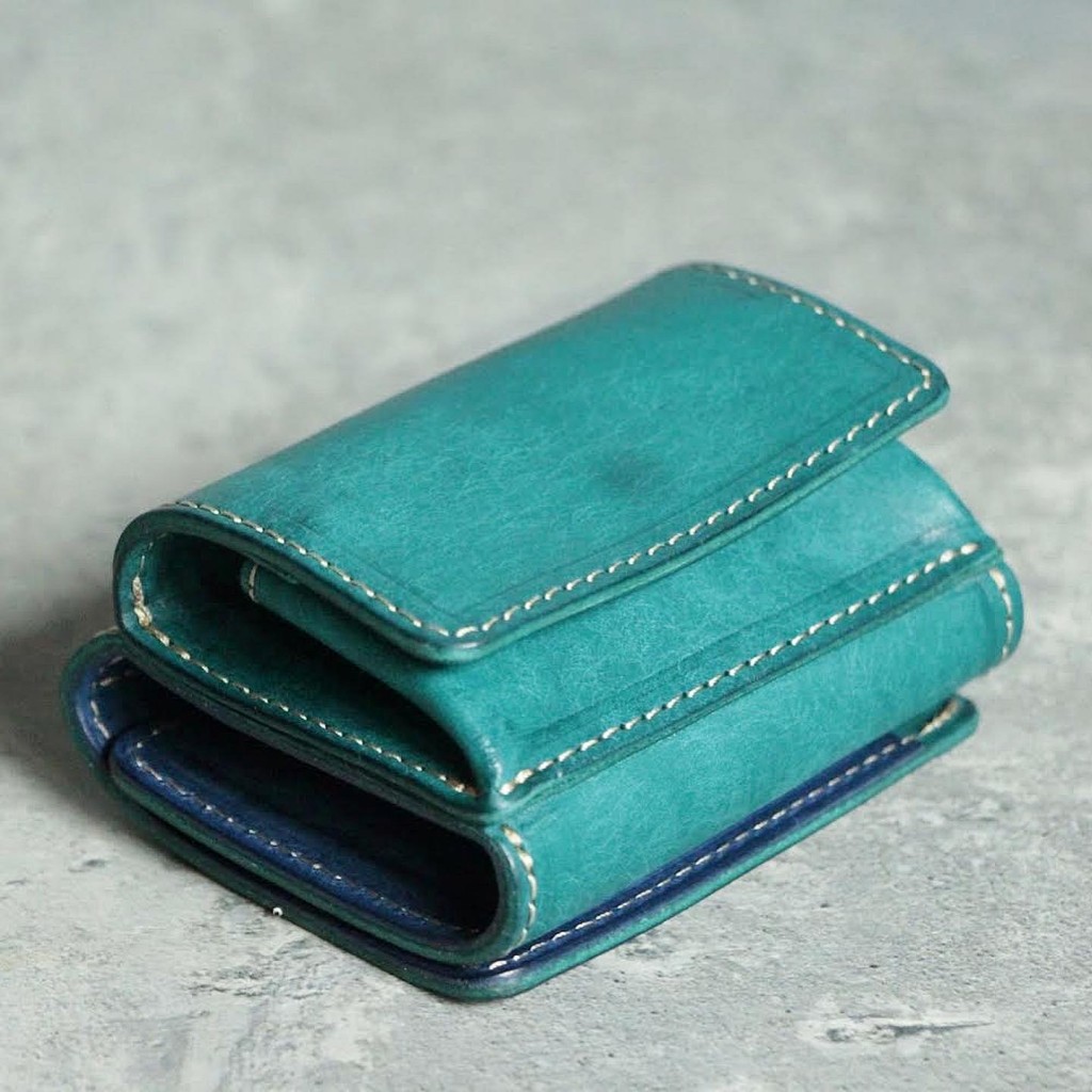 FF03242D-D2FD-416A-BD84-EC9723548727