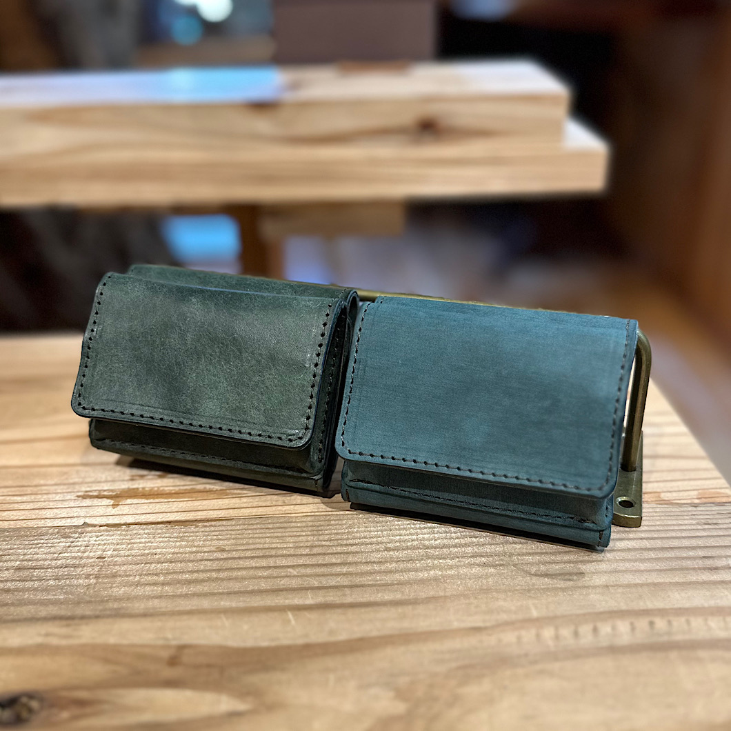 最終価格✨ボルサカーサ 三つ折り財布 アガベ(深緑) - 折り財布